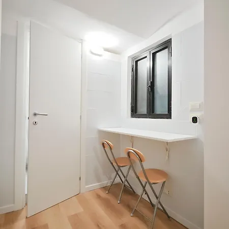 Apartament Manzaus *